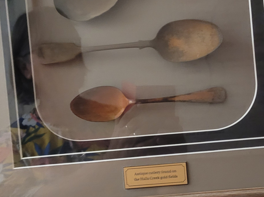 Kimberley Hotel Halls Creek主图