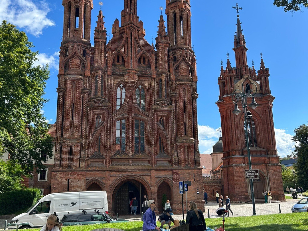 Vilnius With Locals Tours-维尔纽斯必去景点