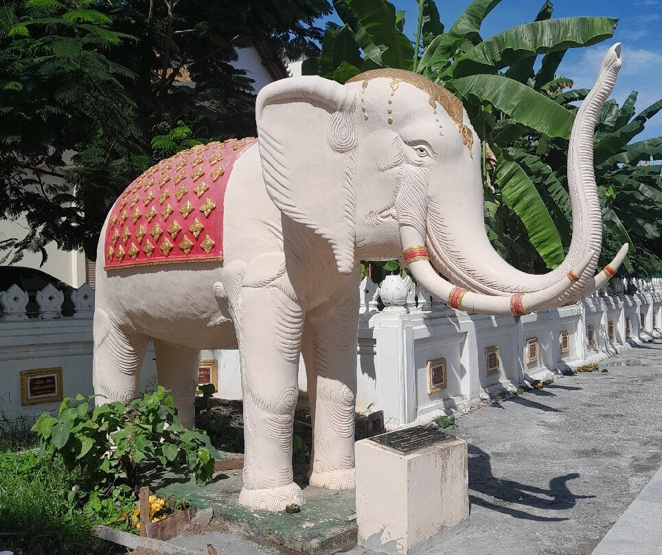 Wat Ong Teu-万象必去景点