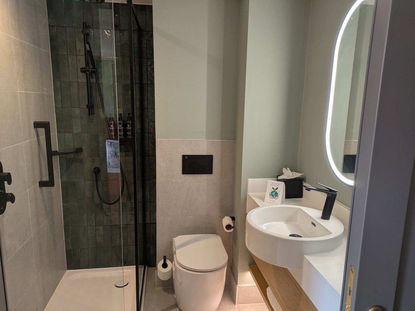 曼彻斯特皮卡迪利车站臻品之选The Reach酒店-浴室