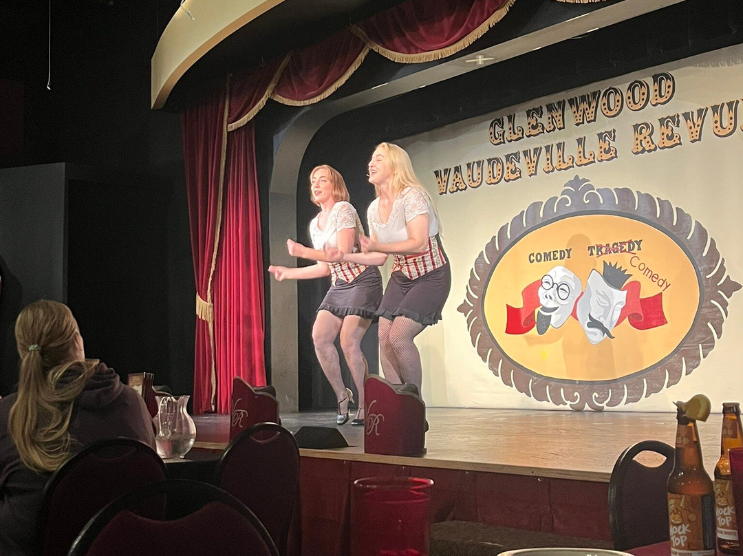 Glenwood Vaudeville Revue-格伦伍德温泉必去景点