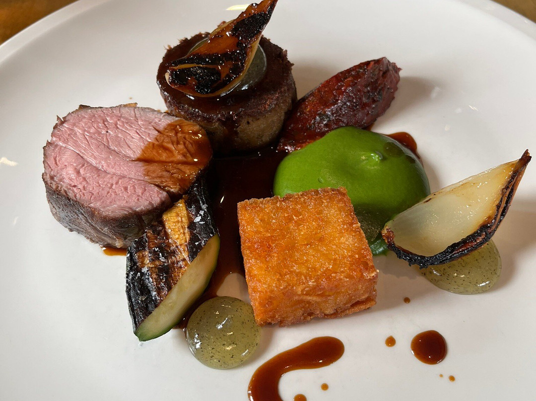 The Baiting House主图