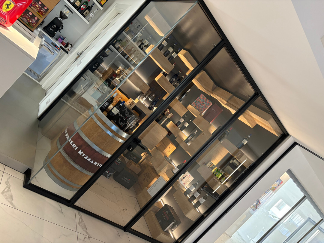 索尔霍酒店主图