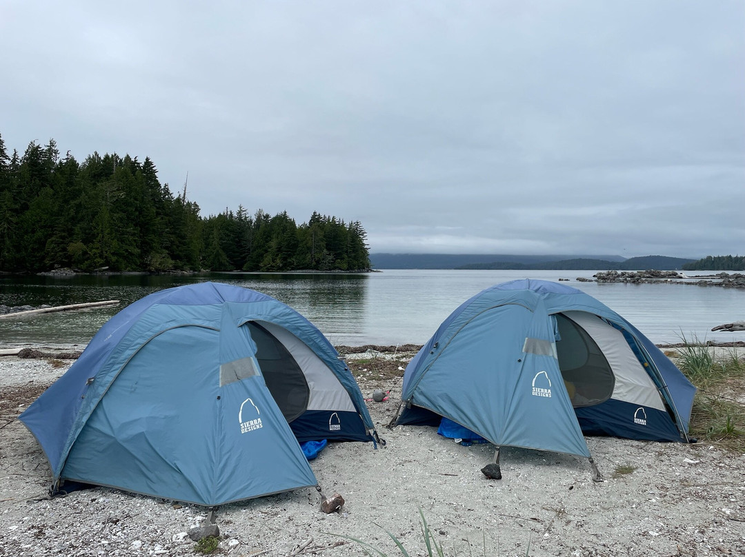 Coastal Bliss Adventures - Day Tours-Cowichan Bay必去景点