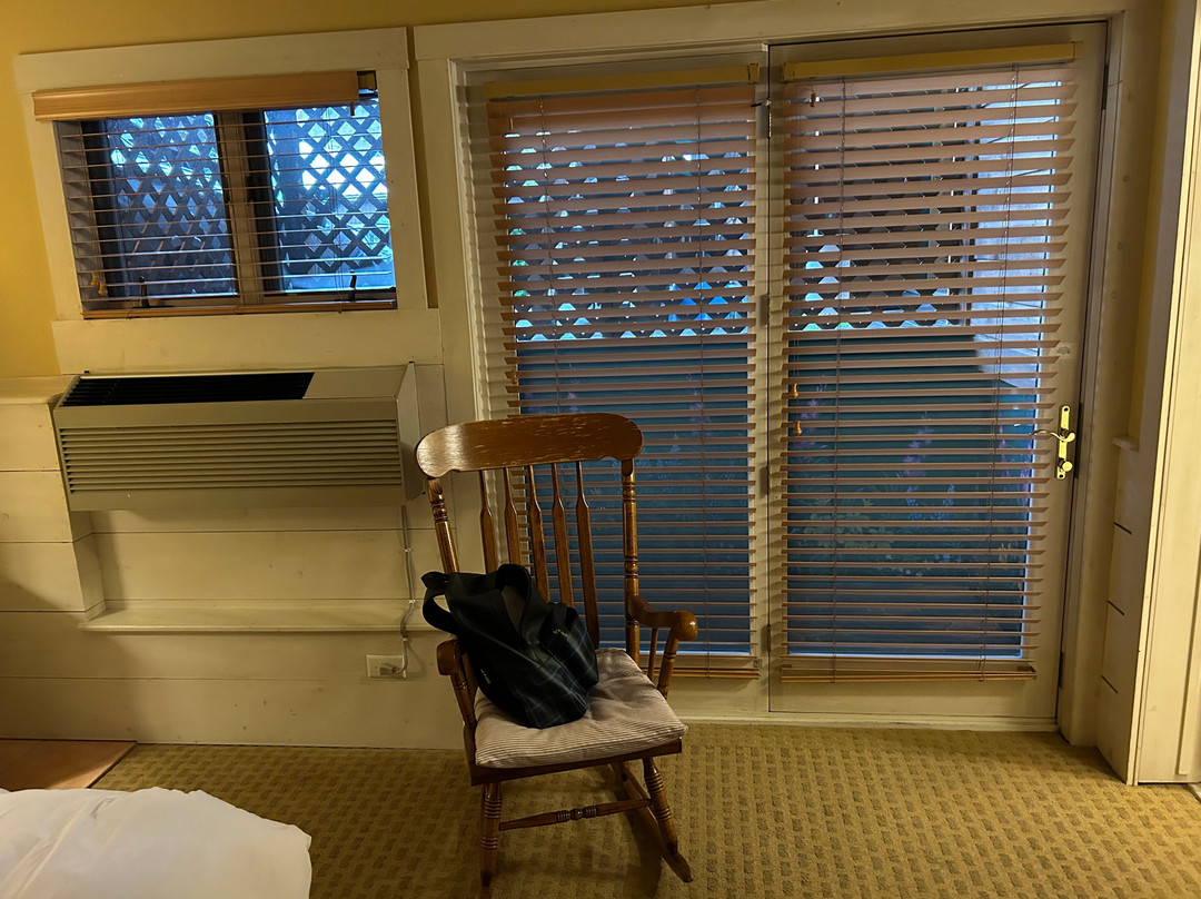 高山豪斯旅馆主图