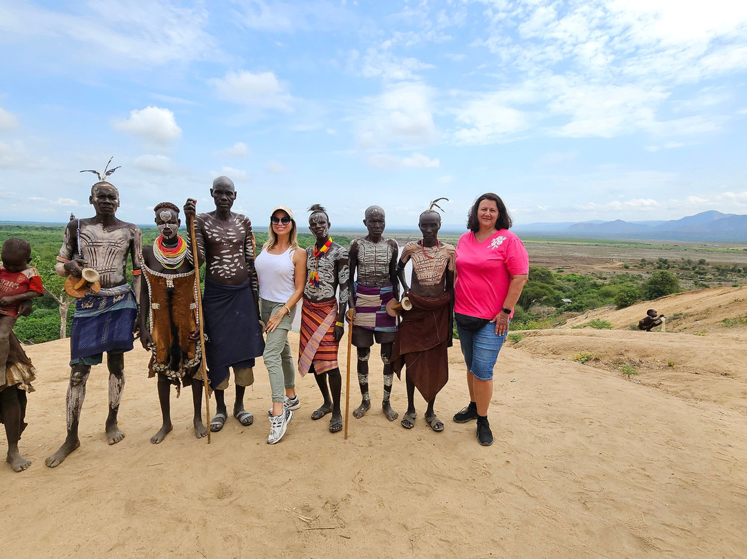 Rotate Ethiopia Tours And Addis Ababa city Tours Guide-亚的斯亚贝巴必去景点