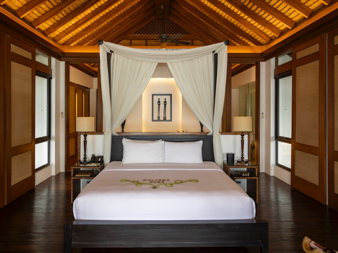 潘古拉西安岛艾尔尼多度假村主图