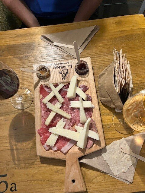 Enoteca La Bottega-圣特雷莎加卢拉必去景点
