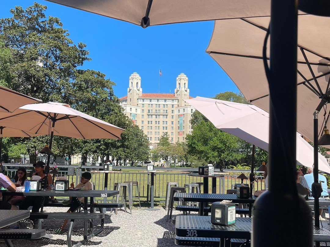 Bathhouse Row-温泉城必去景点