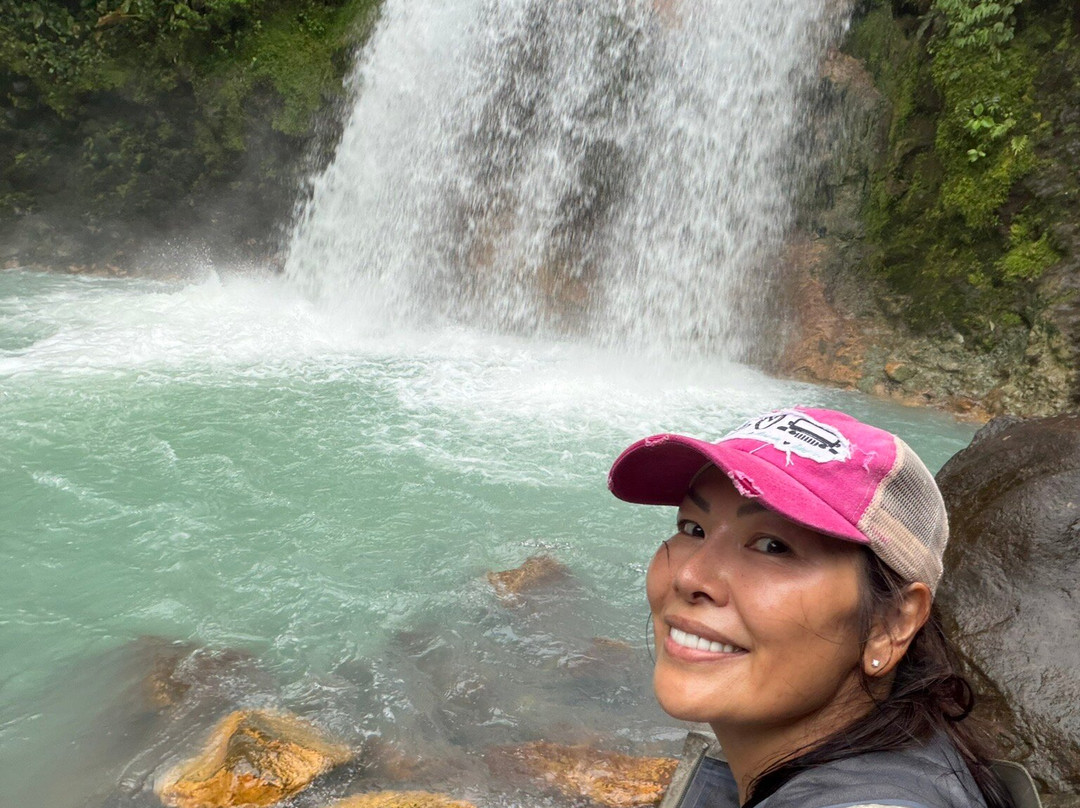 Blue Falls of Costa Rica-Bajos del Toro必去景点