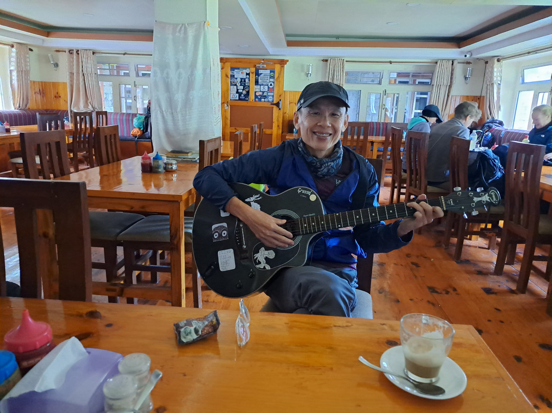 Mountain World Treks - Day Tours-加德满都必去景点