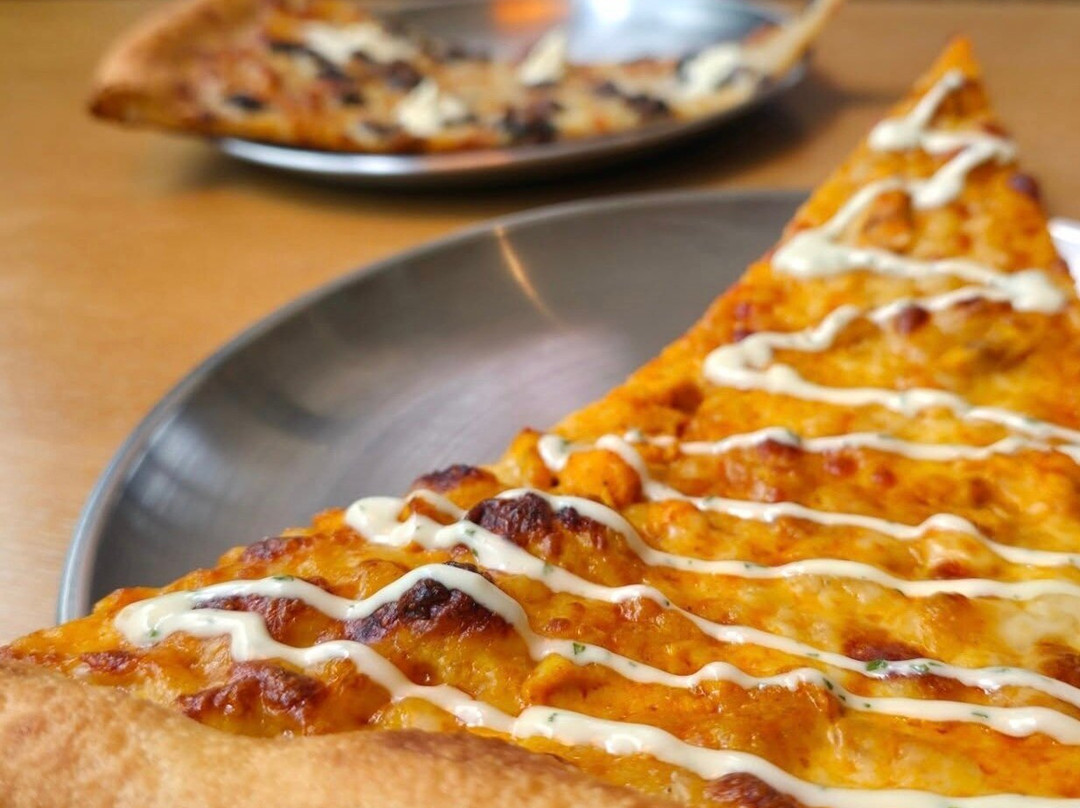 Zazzy's Pizzeria & Sportsbar