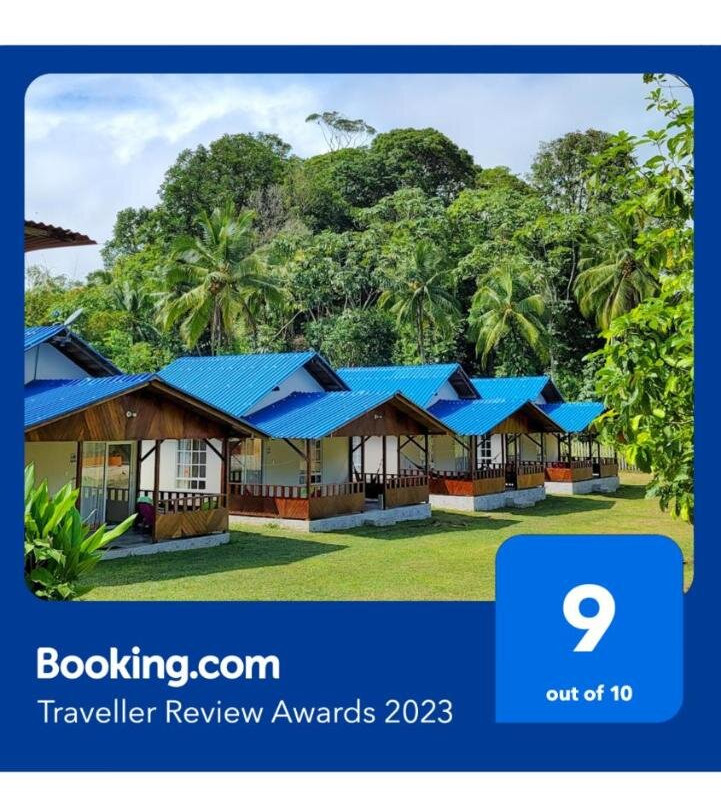 Coco Loco Lodge