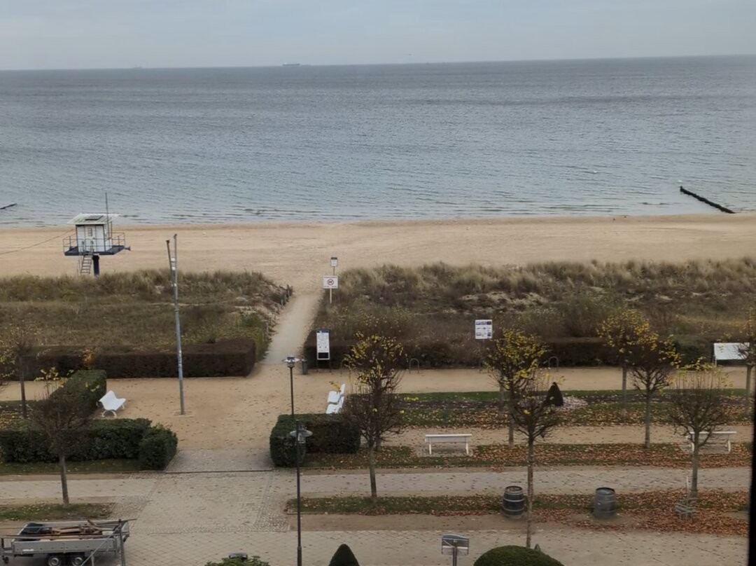 哲迈尼尔酒店主图