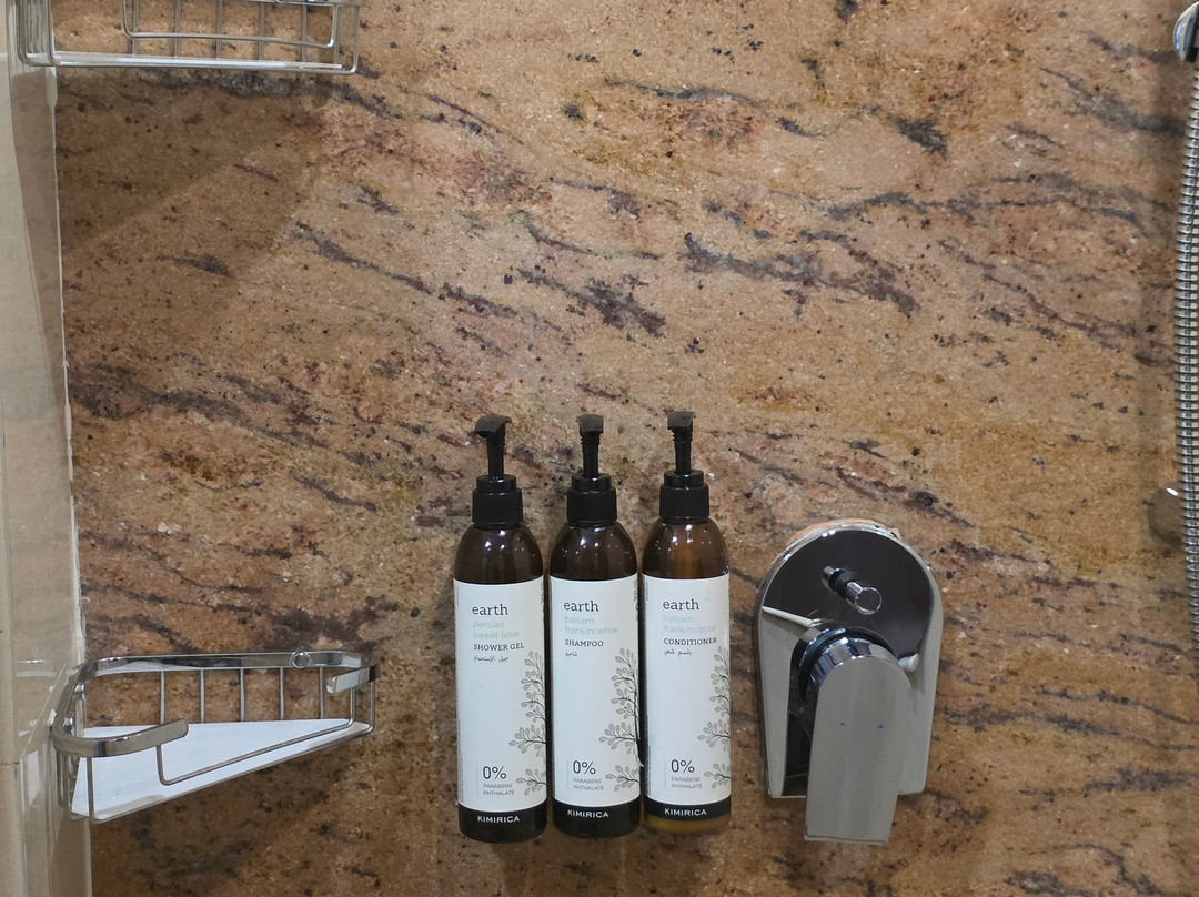 KPM Tripenta Hotel主图