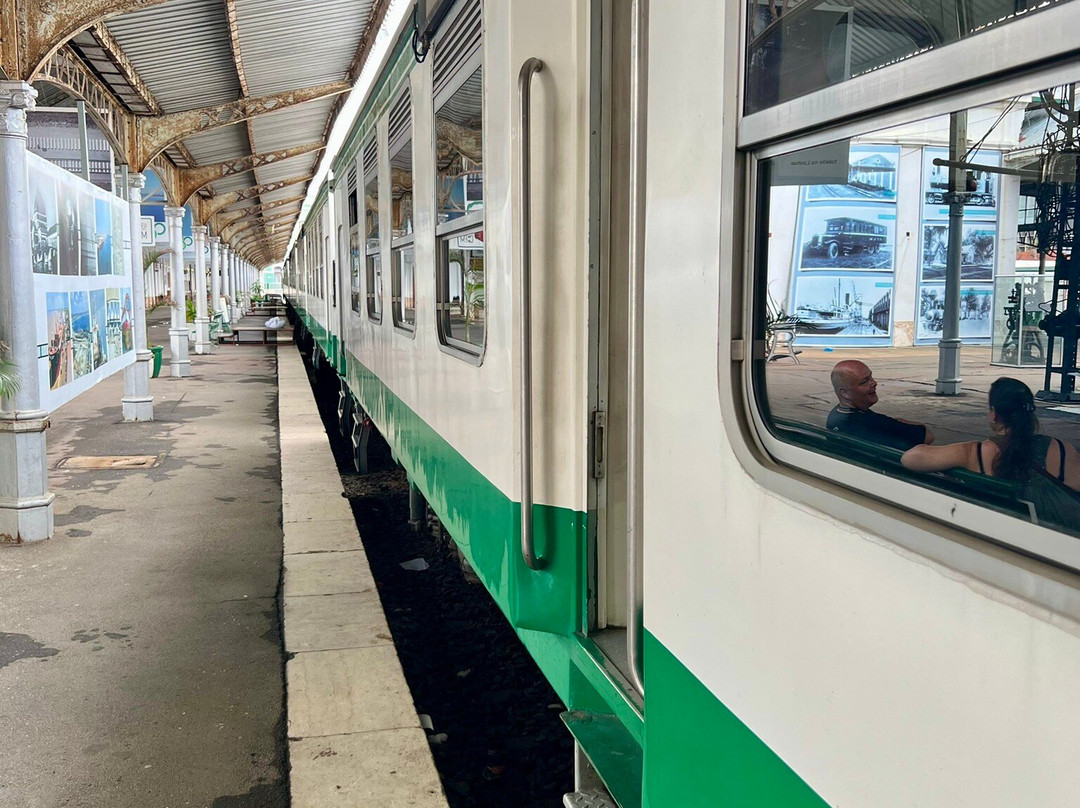 Maputo Central Train Station-马布多必去景点