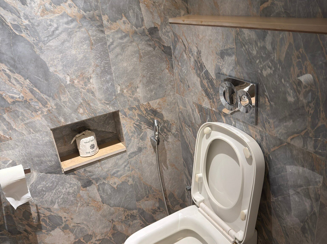 Hotel Hillock Ahmedabad主图