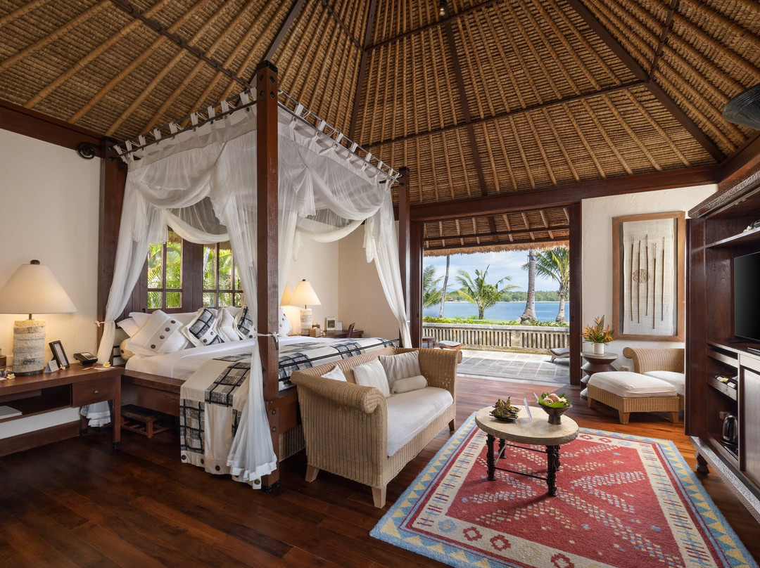 欧贝罗伊酒店主图