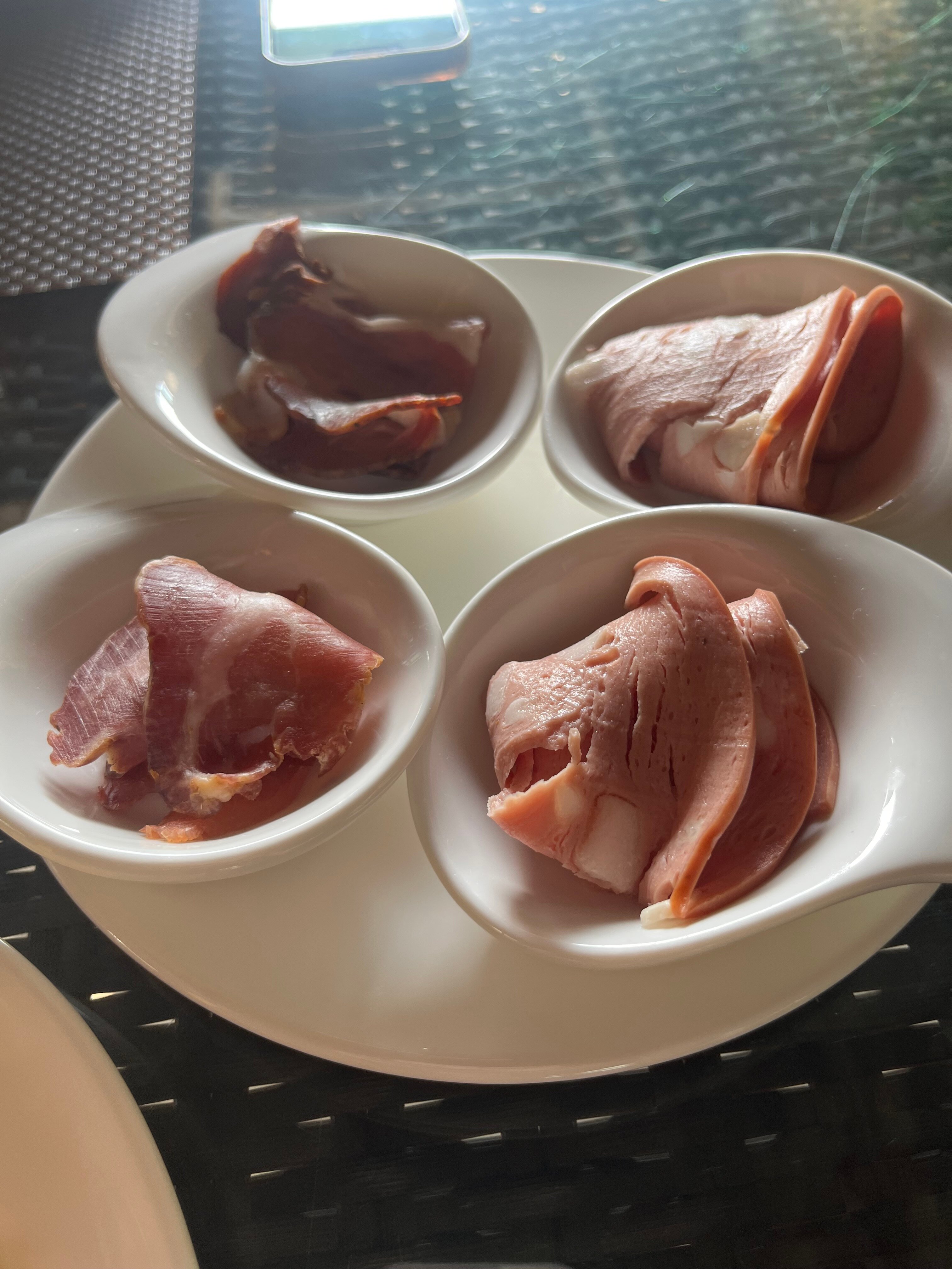 清迈河畔酒店-官方