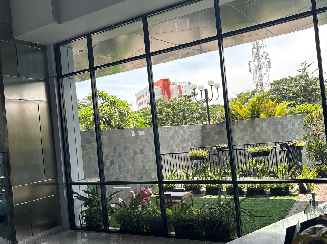 THE 1O1 Jakarta Airport CBC主图