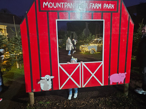 Mountpanther Farm Park-Clough必去景点