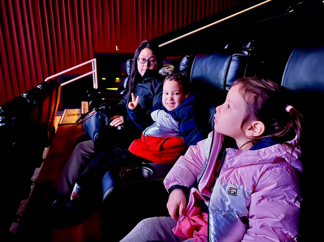 AMC Loews Waterfront 22-Homestead必去景点