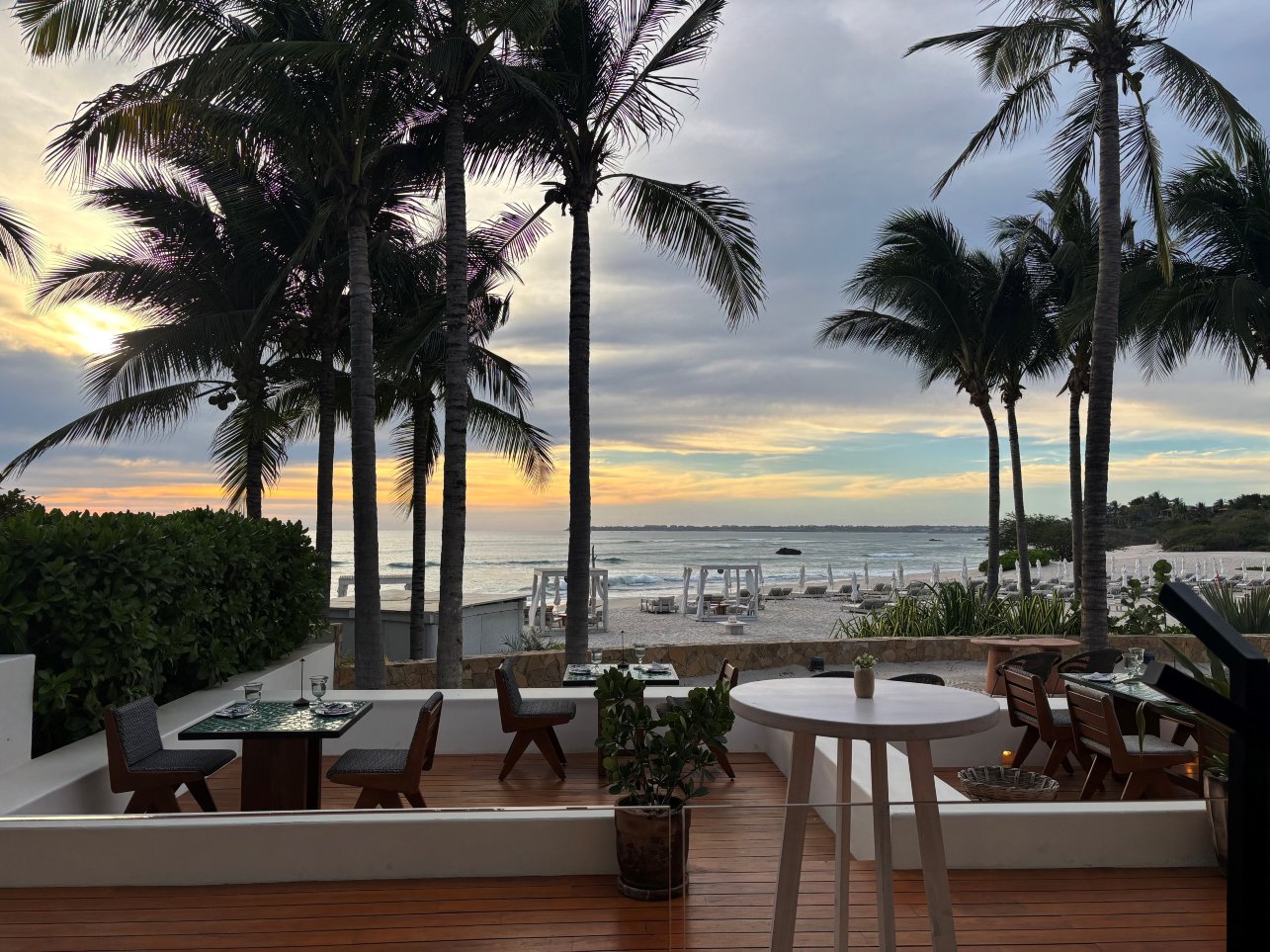 Susurros Del Corazón, Auberge Collection-官方