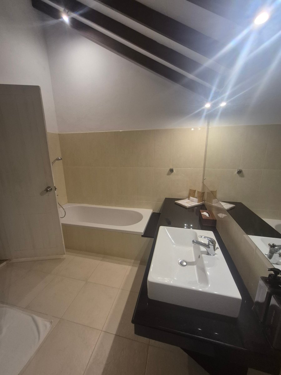 锡吉里亚村酒店-官方