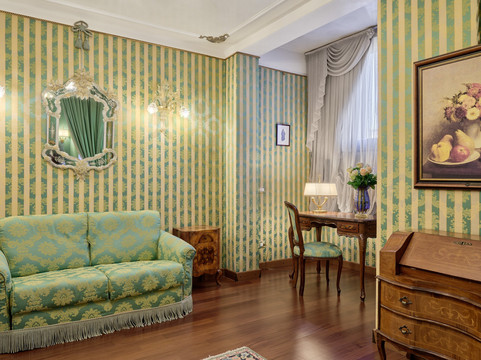 洛坎达维瓦尔蒂酒店主图