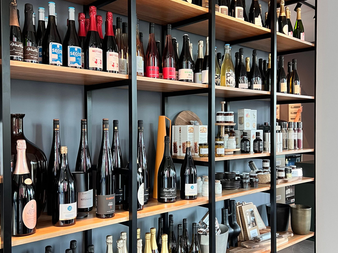 Wine & Bubbles - Weinbar