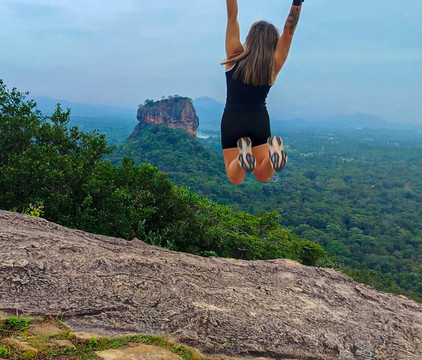 Indunil tours Sri Lanka-Deniyaya必去景点