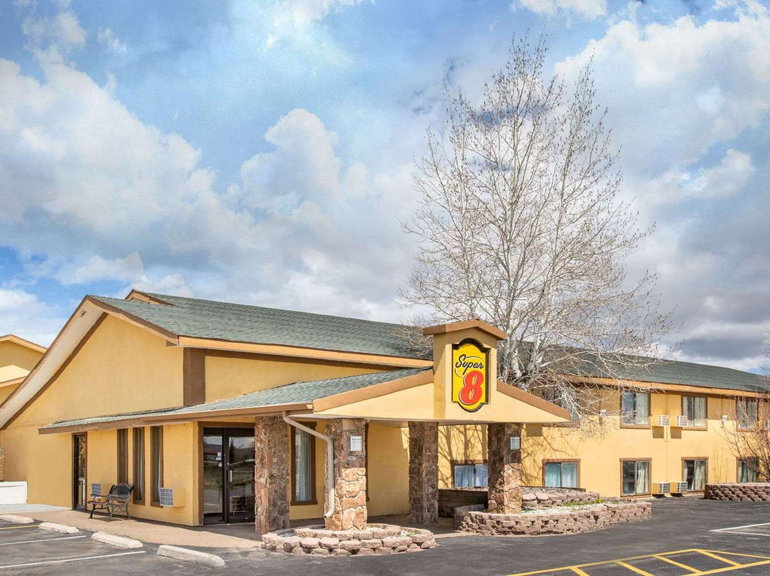 克雷格温德姆速8酒店