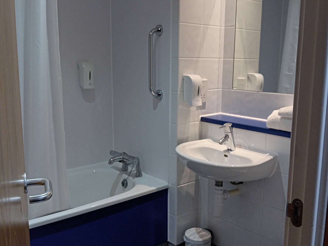 利兹布拉德福德机场旅客之家酒店主图