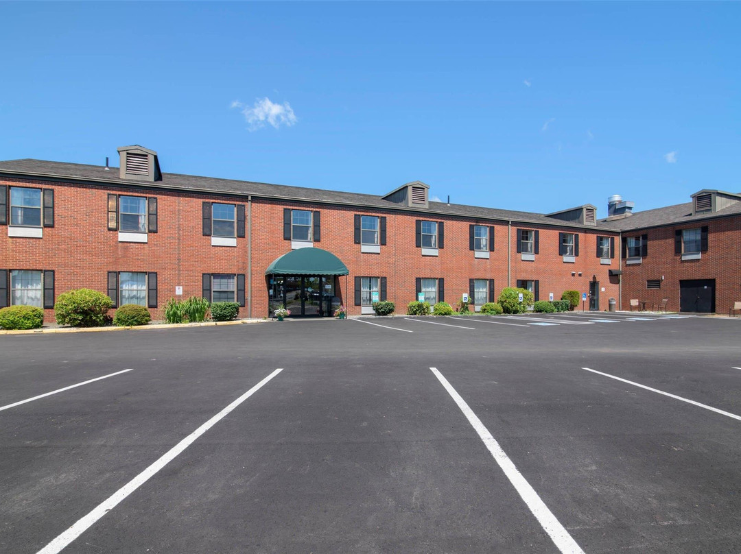 班戈购物中心品质酒店