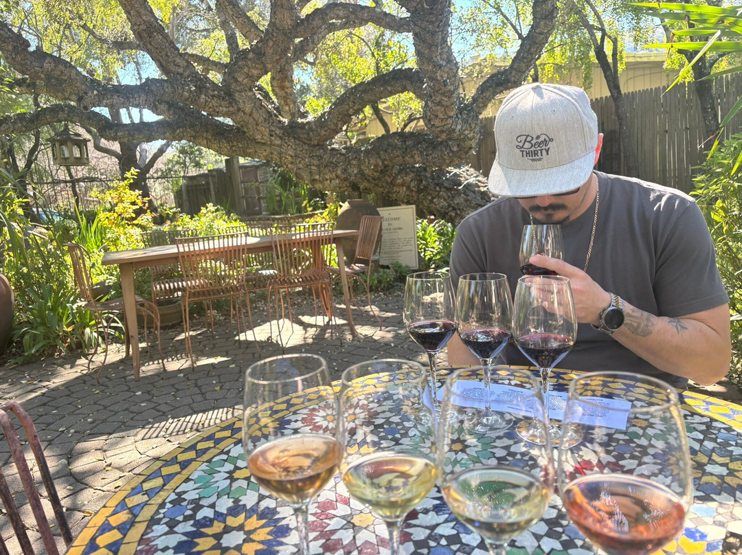 Cowgirl Winery-卡梅尔瓦利必去景点