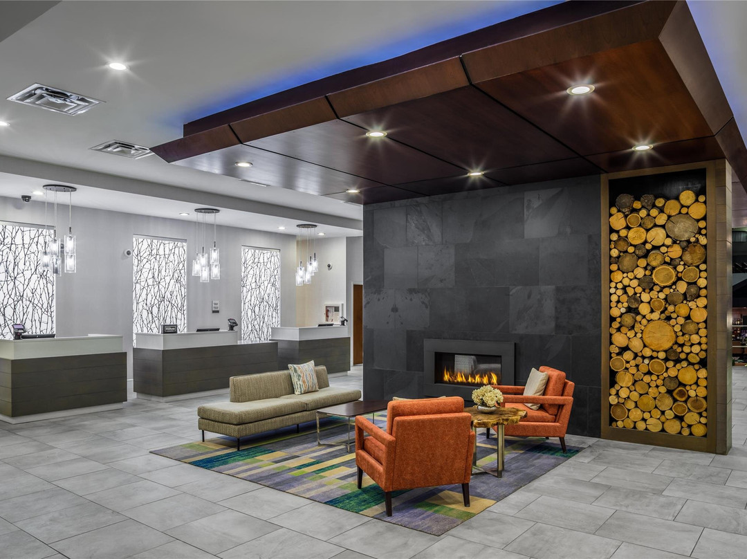 Henrietta酒店住宿-DoubleTree by Hilton Hotel Rochester