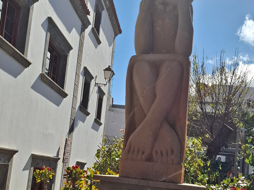 Homenaje a la Mujer Tirajanera-San Bartolome de Tirajana必去景点