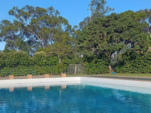 伊斯科拉河景酒店主图