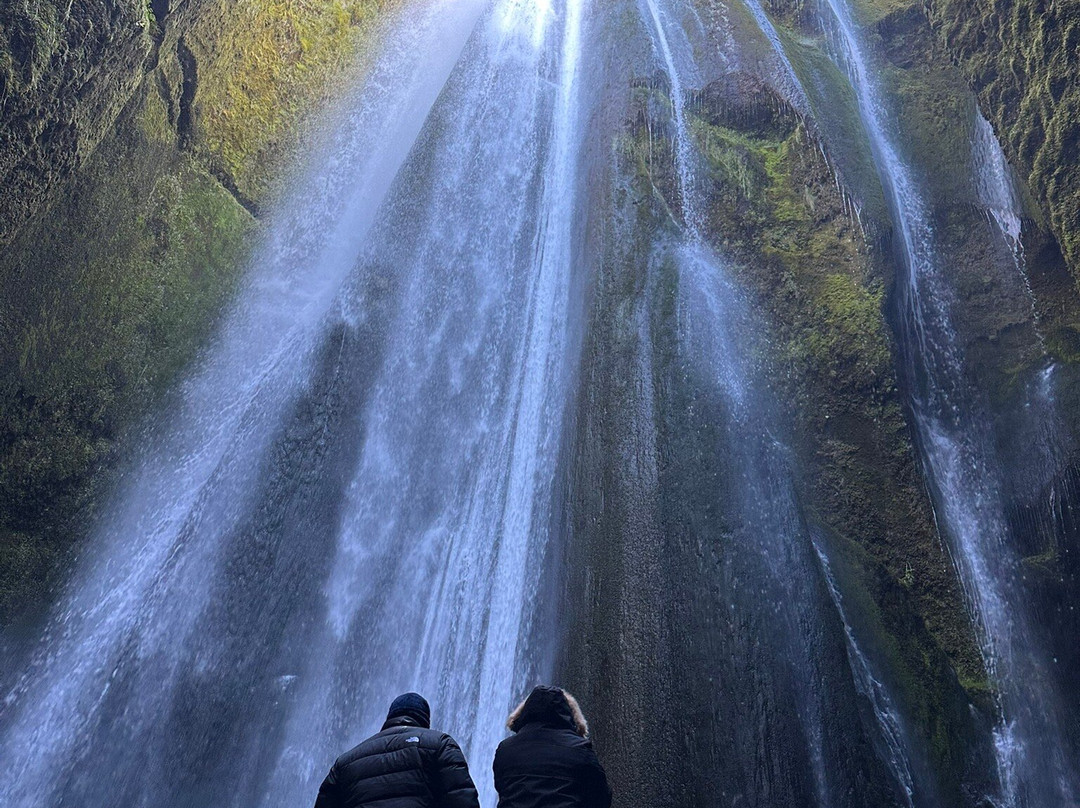 Gljufrabui Waterfalls-霍尔斯沃德吕尔镇必去景点