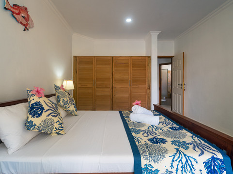 340度山景公寓主图