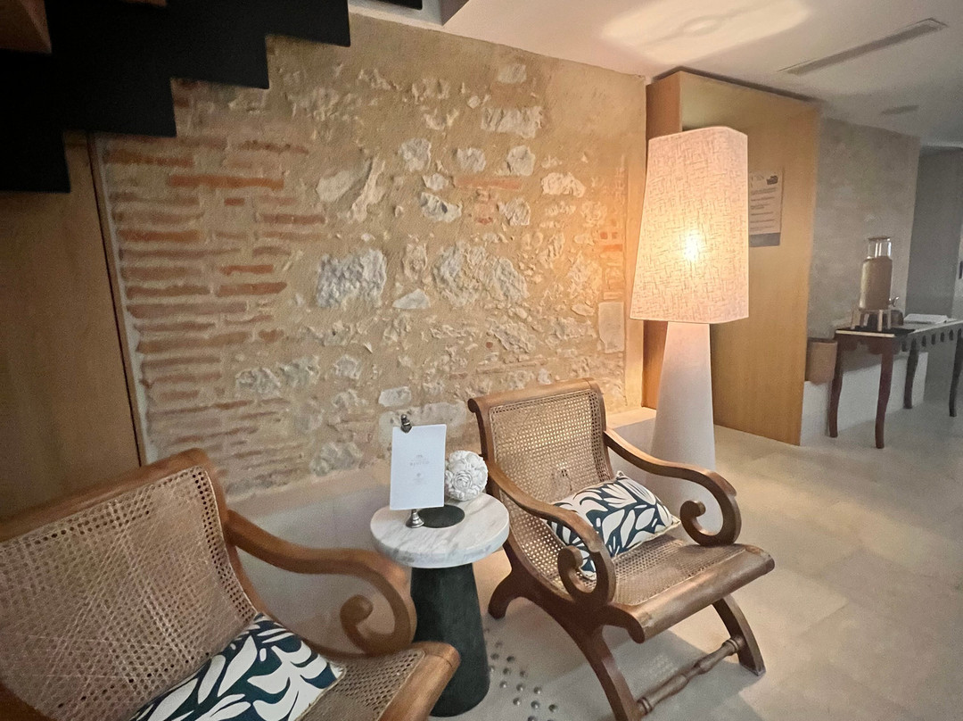 菲亚克城堡酒店及水疗中心主图