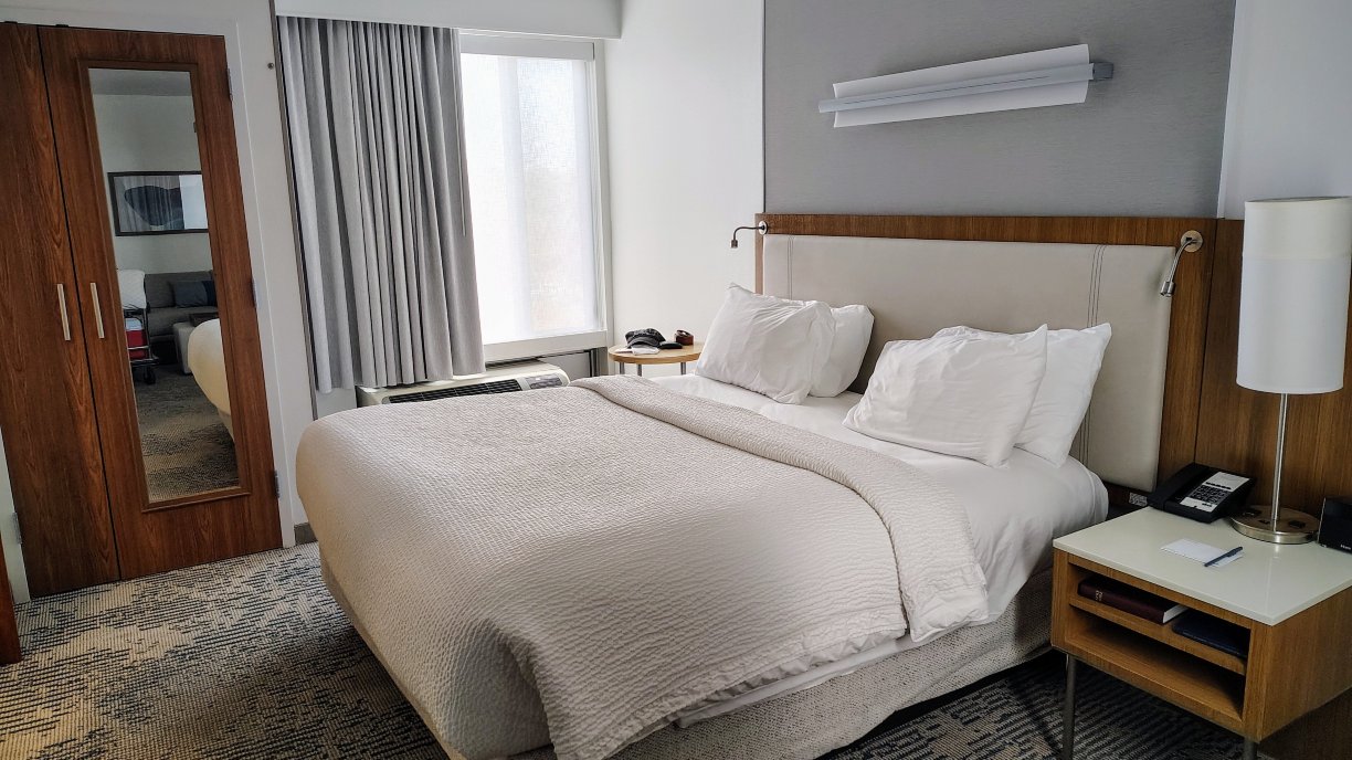兰伯顿SpringHill Suites 酒店-旅行者