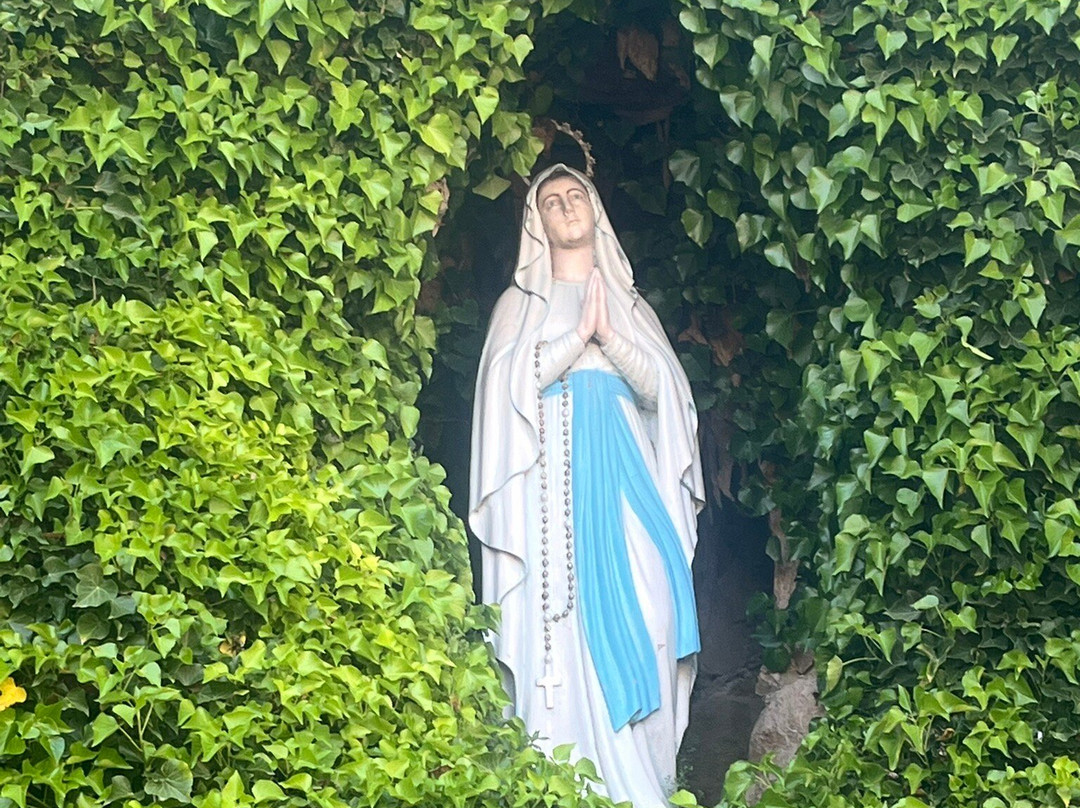 Basilica Santuario Madonna del Transito di Canoscio-卡斯泰洛城必去景点