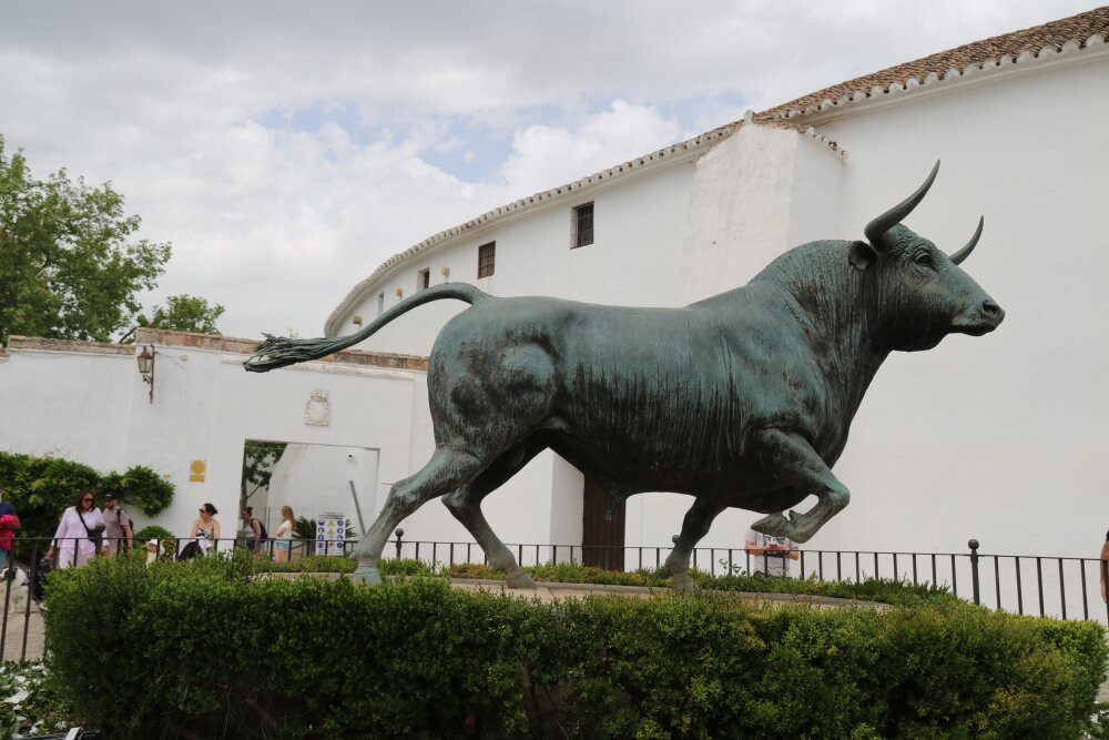 Monumento al Toro-隆达必去景点