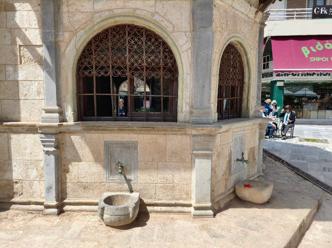 Turkish Pumphouse-伊拉克利翁必去景点