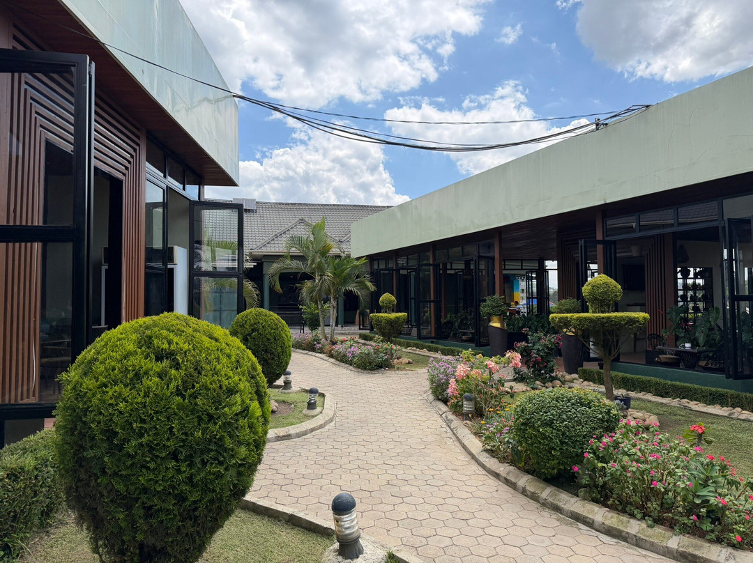Acacia Country Inn