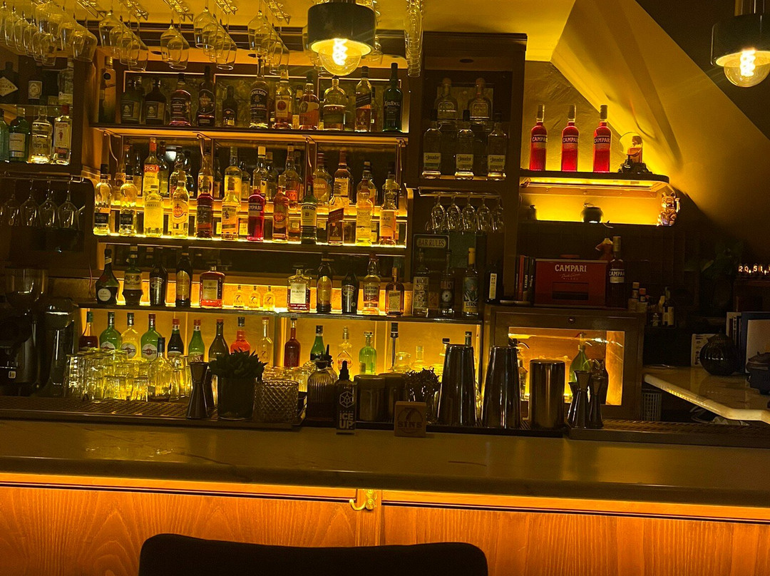 7 Sins Cocktail House-科孚市必去景点