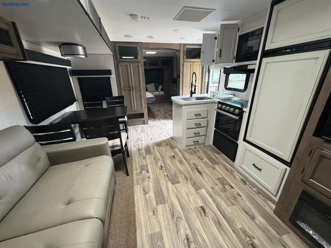 Gibsons Creek RV Resort and Campground