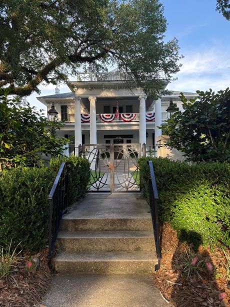 Grandiflora Bed & Breakfast-旅行者