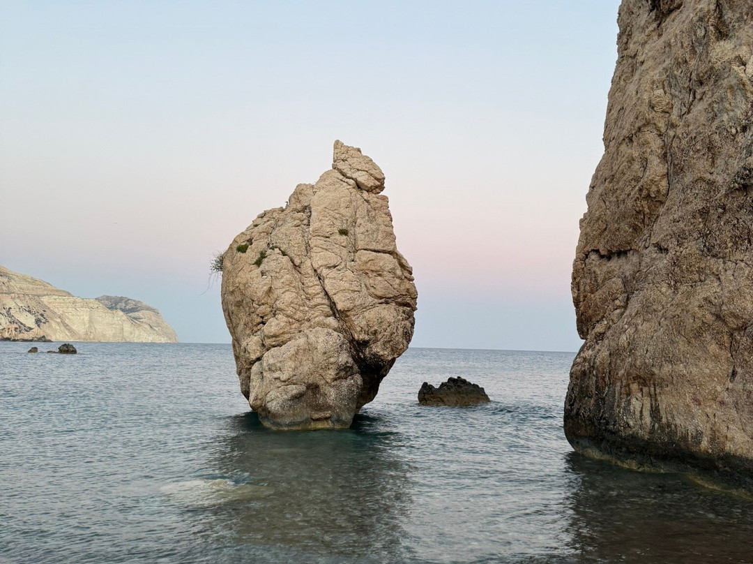 Aphrodite's Rock-库克利亚必去景点